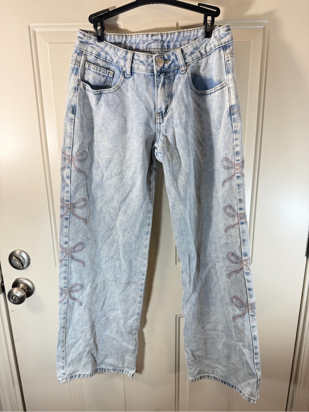 Bow Embroidered Wide Leg Jeans Women’s Size 5/27 0166